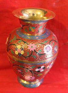 喀什掐絲黃色花瓶 傳統(tǒng)工藝與現(xiàn)代審美的精致融合